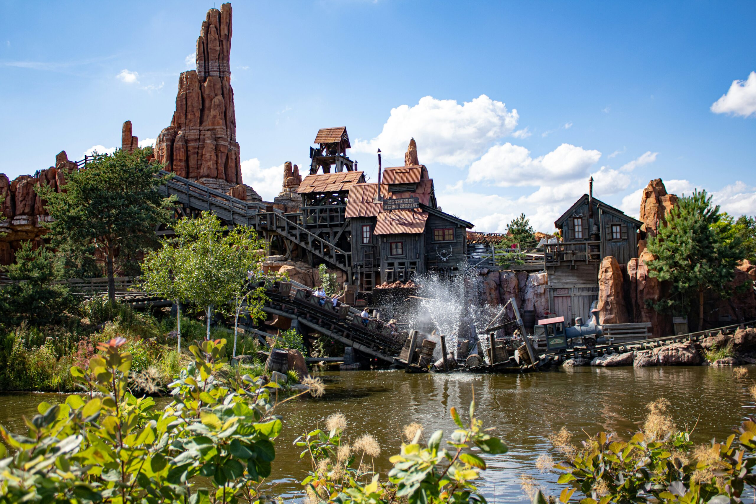 Big Thunder Mountain Railroad mining town buildings, Magic Kingdom