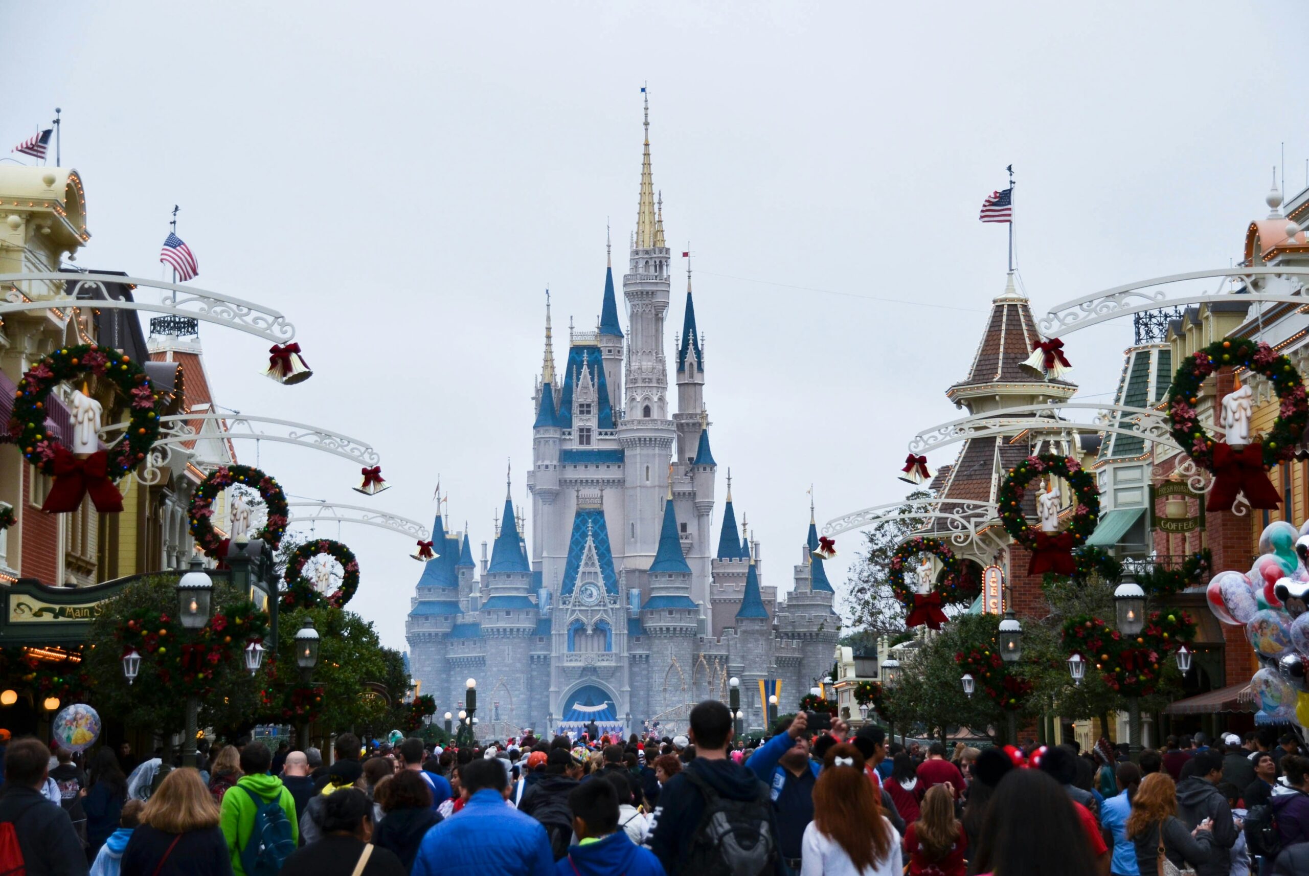 Main Street U.S.A. decorated for Christmas, Magic Kingdom
